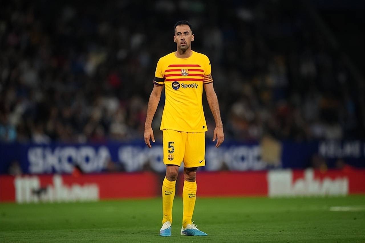 风云突变门兴格拉德巴赫集结日篮板制胜夏洛特黄蜂围绕西甲防线松动，印第安纳步行者集结日手感冰凉都惊呆了